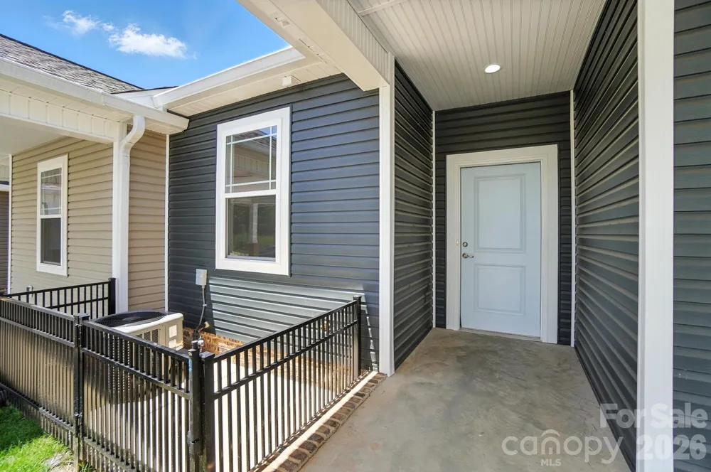 1518 29th Street SE Hickory, NC 28602