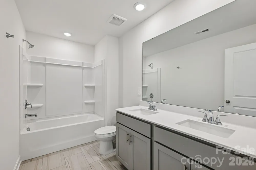 2434 Maxton Drive Salisbury, NC 28144