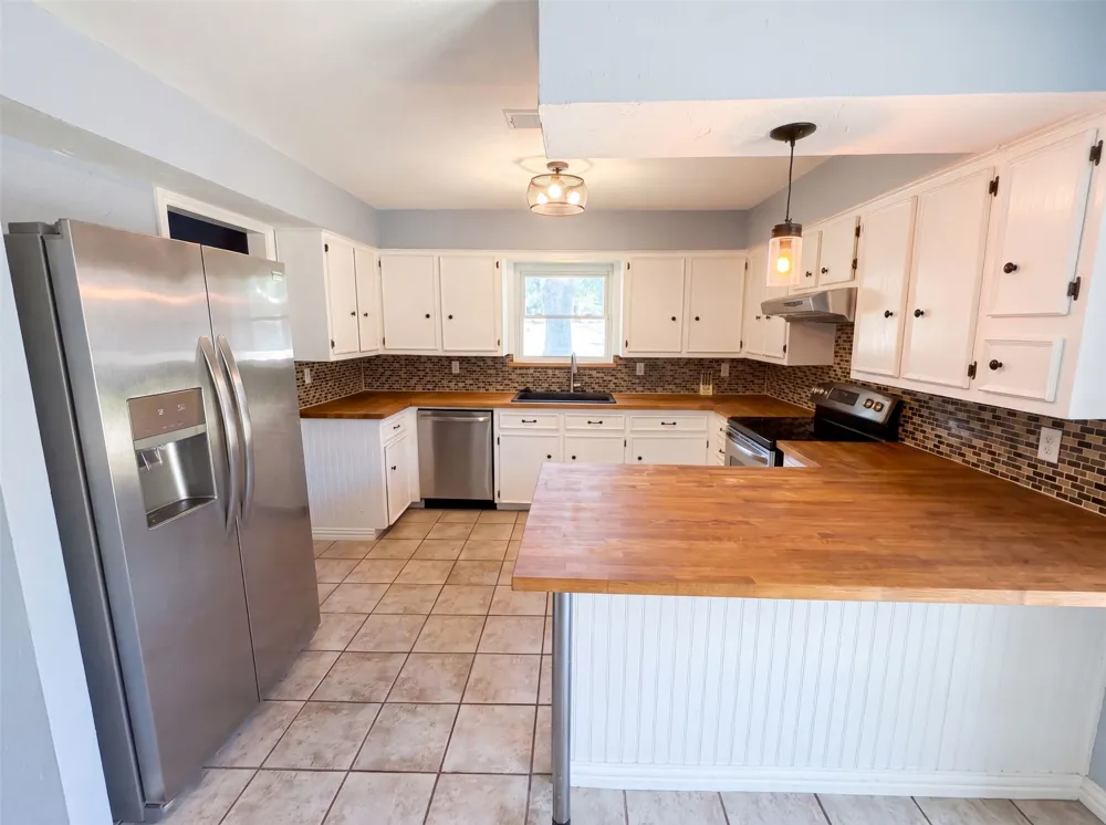 1115 Waterview Drive Richardson, TX 75080
