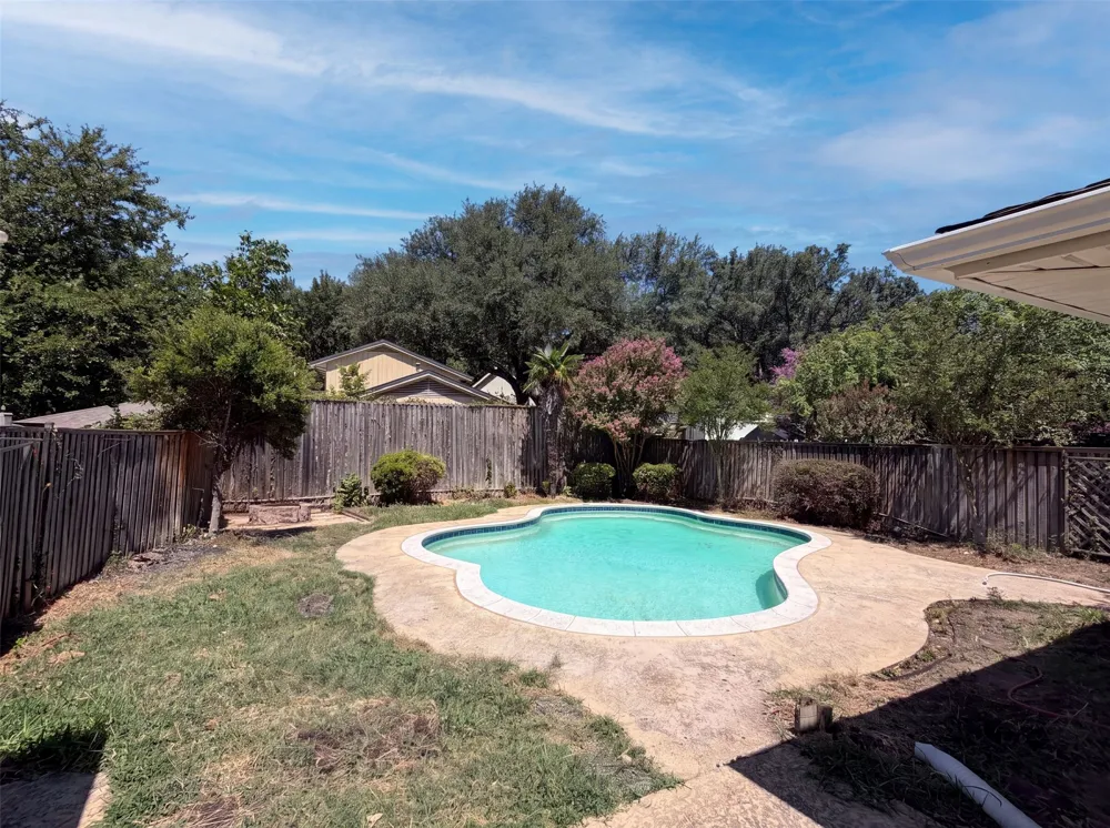 1115 Waterview Drive Richardson, TX 75080