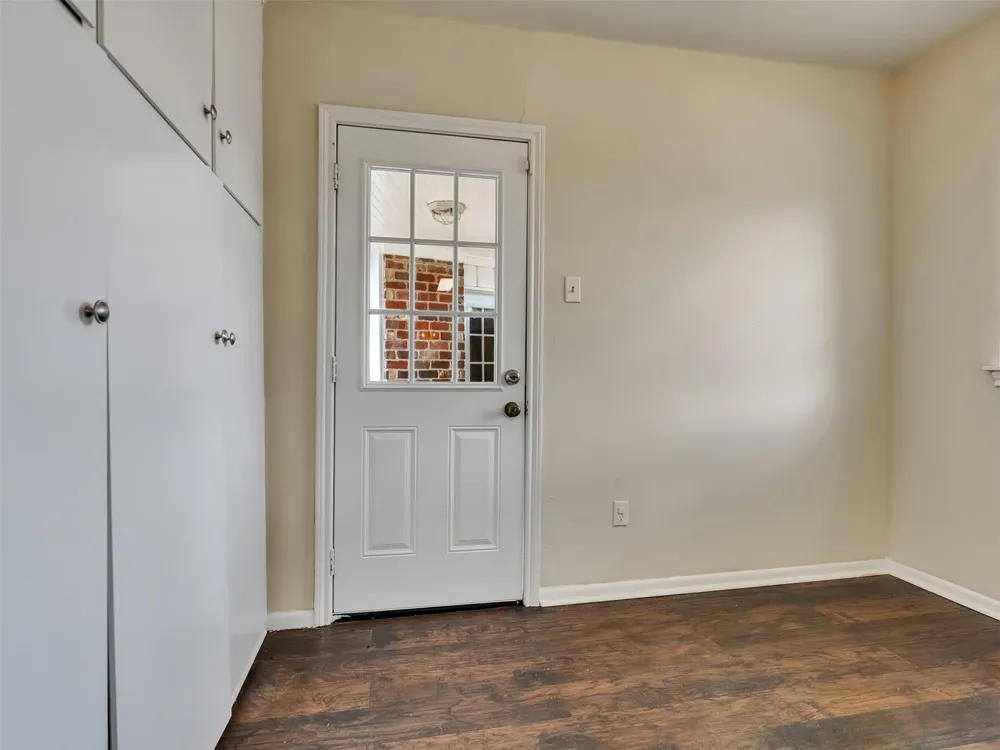 7814 Knob Hill Avenue Pasadena, TX 77505
