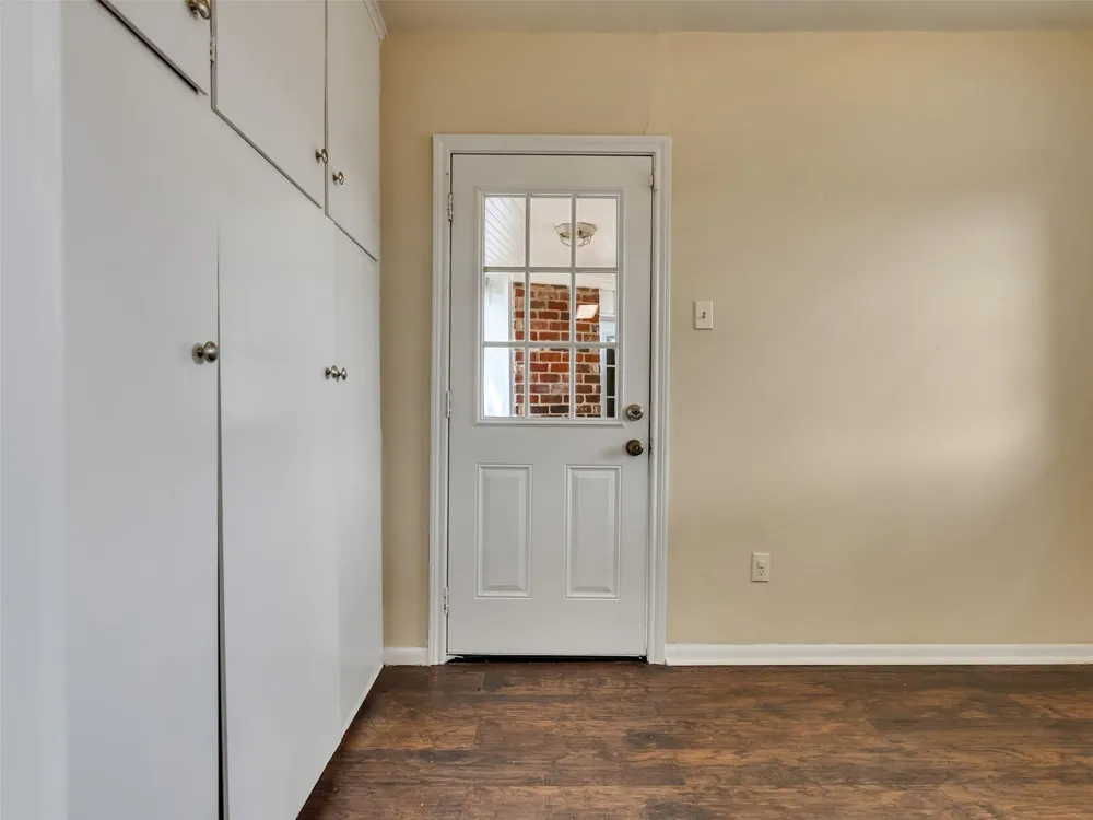 7814 Knob Hill Avenue Pasadena, TX 77505