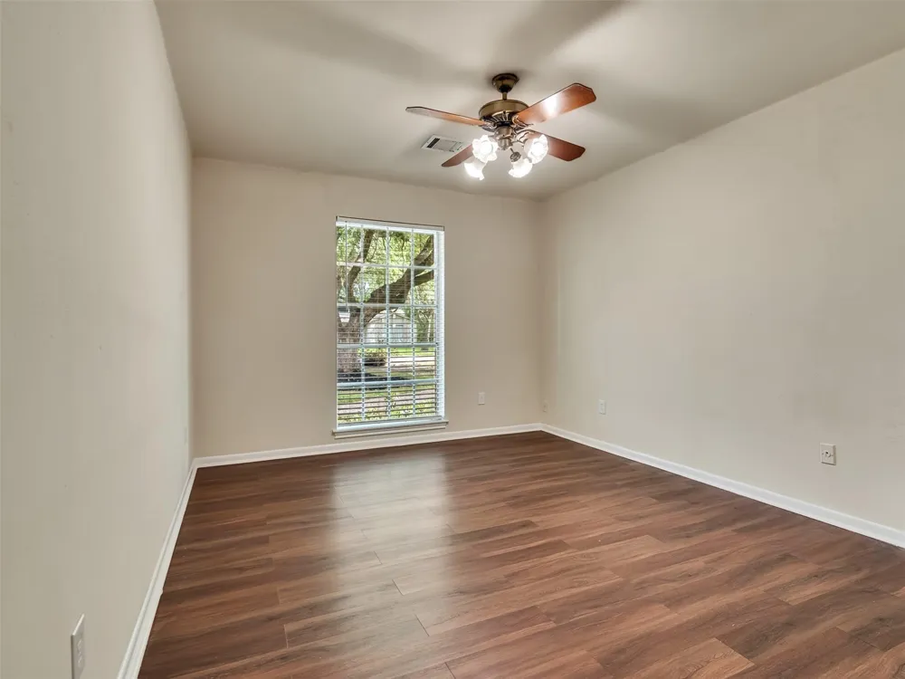7814 Knob Hill Avenue Pasadena, TX 77505