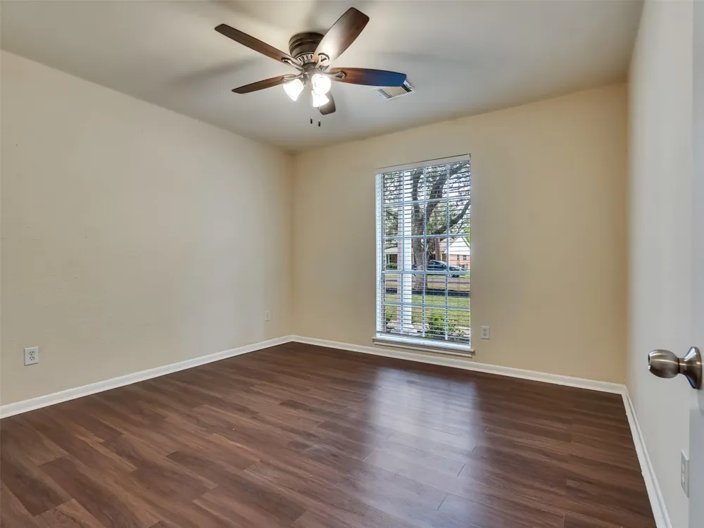 7814 Knob Hill Avenue Pasadena, TX 77505