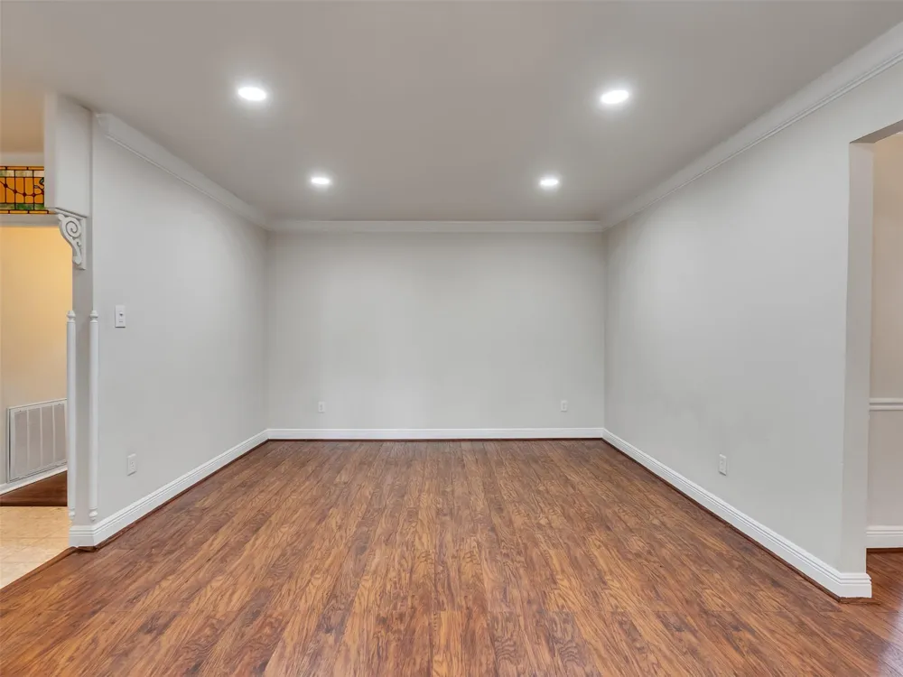 7814 Knob Hill Avenue Pasadena, TX 77505