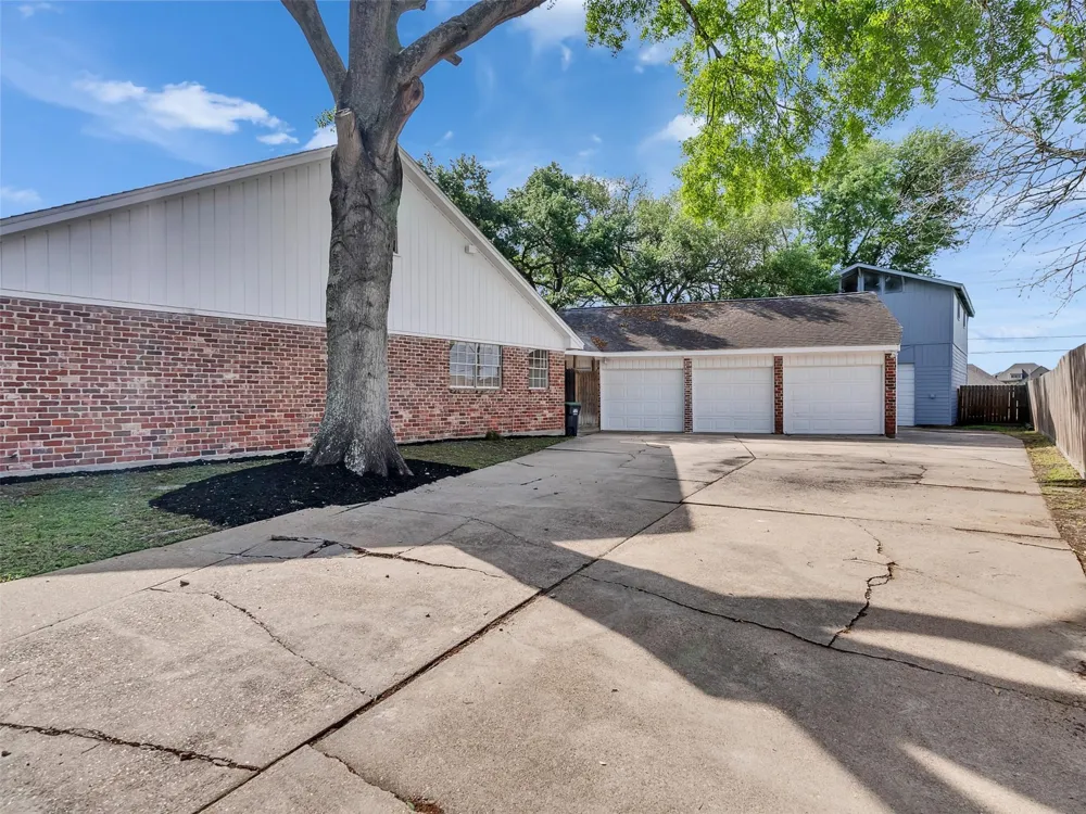 7814 Knob Hill Avenue Pasadena, TX 77505
