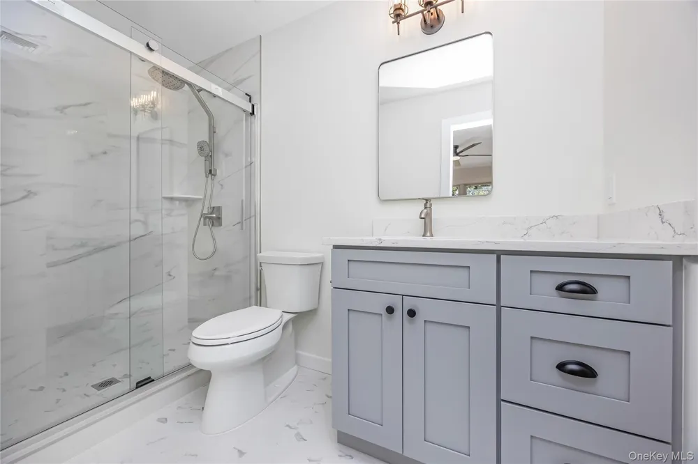 510 Bayport Avenue Bayport, NY 11705