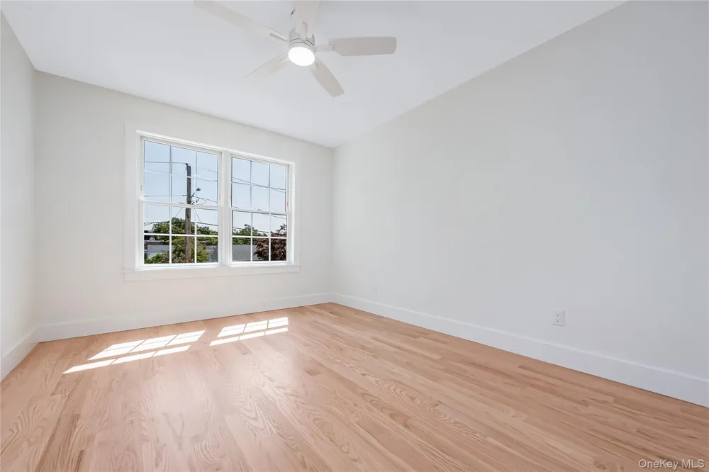 510 Bayport Avenue Bayport, NY 11705