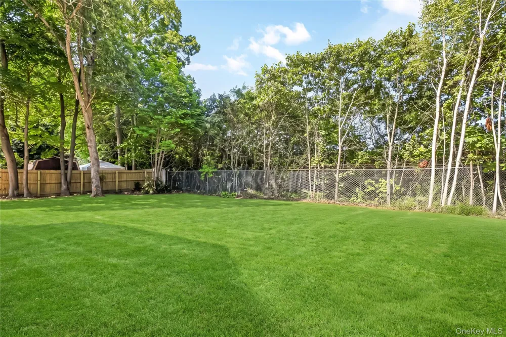 510 Bayport Avenue Bayport, NY 11705