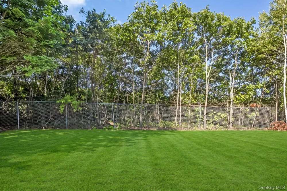 510 Bayport Avenue Bayport, NY 11705