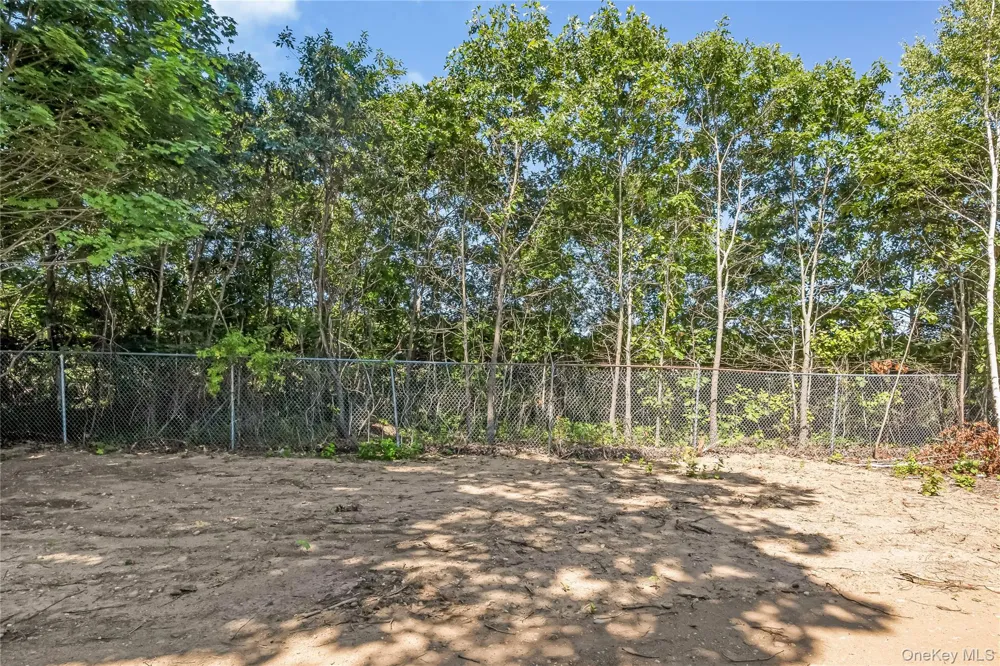 510 Bayport Avenue Bayport, NY 11705