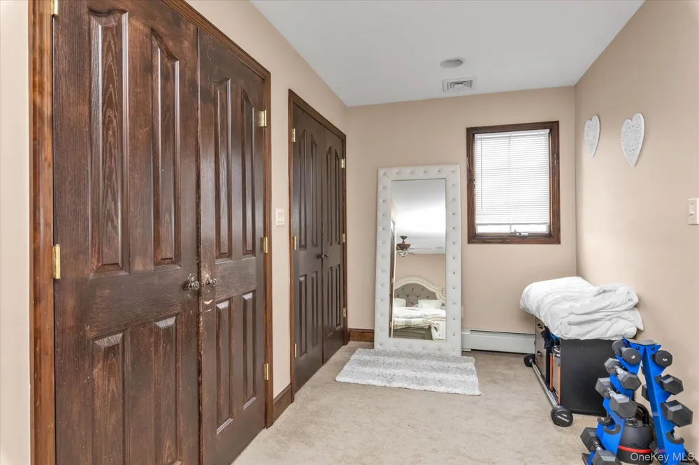 1789 Stuyvesant Avenue Merrick, NY 11566