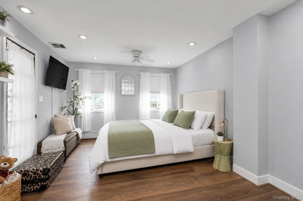 1789 Stuyvesant Avenue Merrick, NY 11566