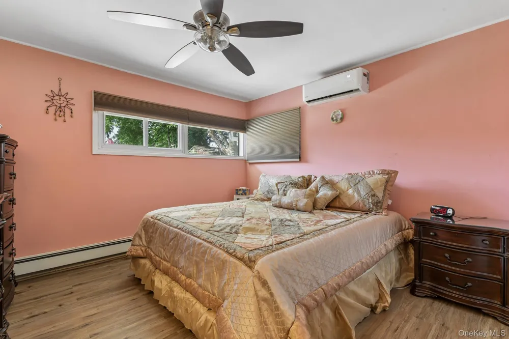 170 Tardy Lane S Wantagh, NY 11793