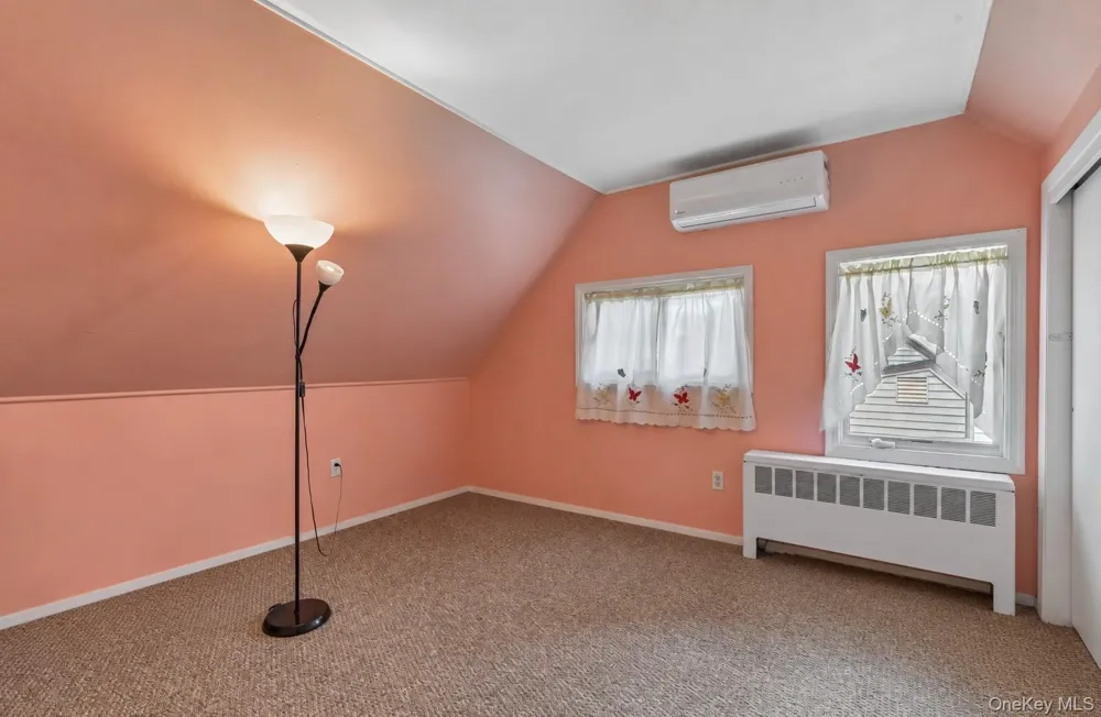 170 Tardy Lane S Wantagh, NY 11793