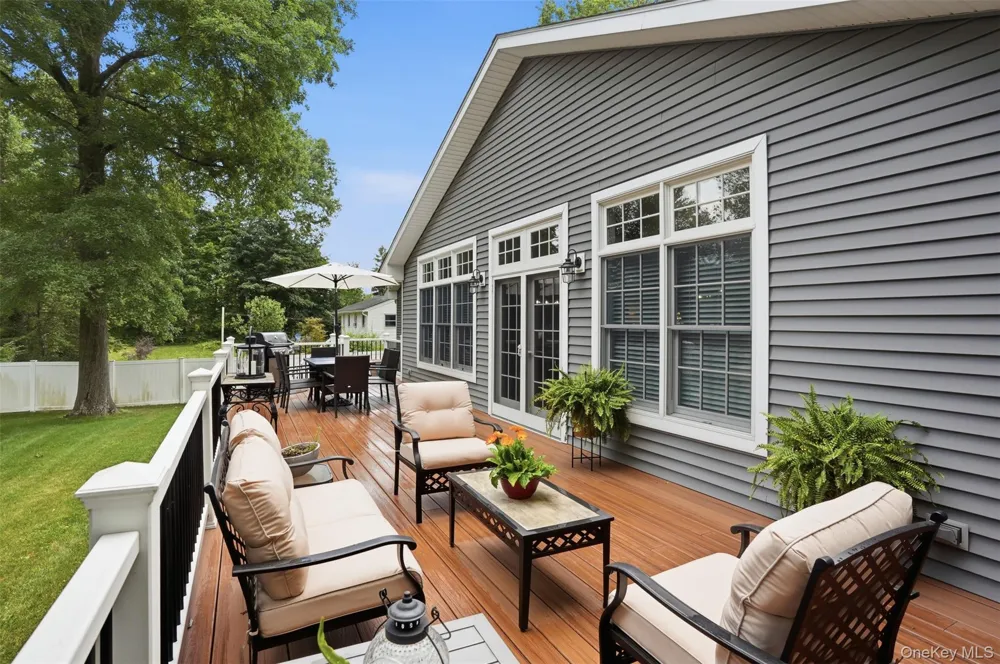 7 Cramer Road Rhinebeck, NY 12572