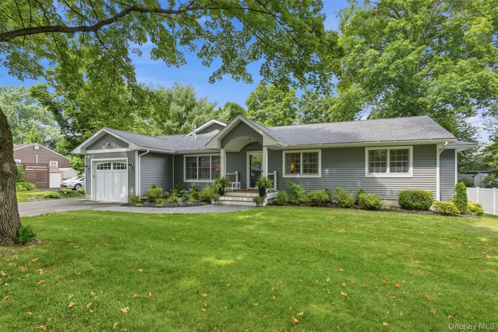 7 Cramer Road Rhinebeck, NY 12572