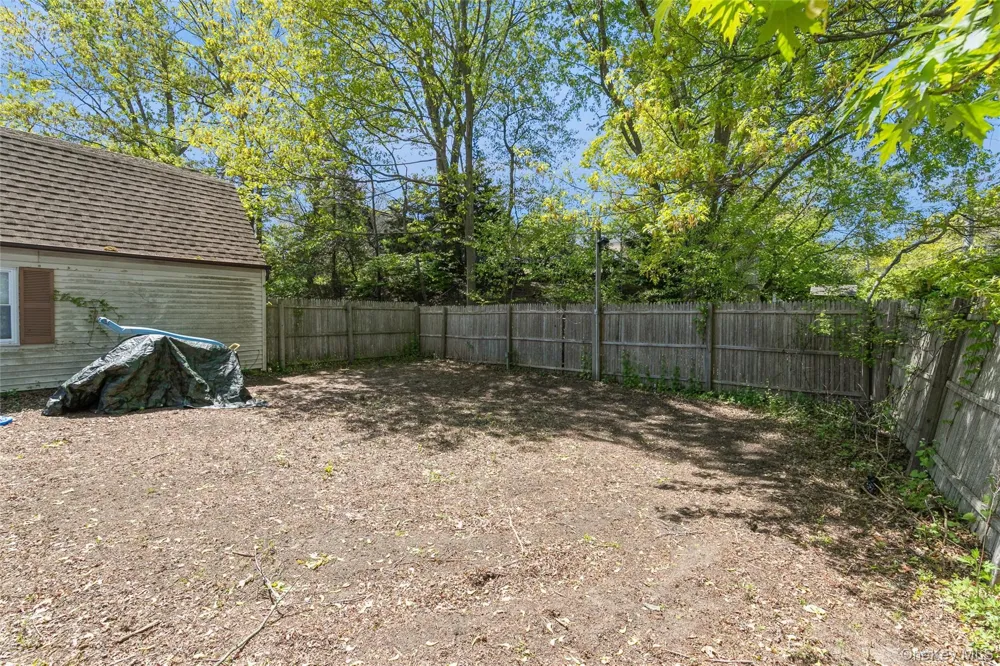 54 College Hills Drive Farmingville, NY 11738