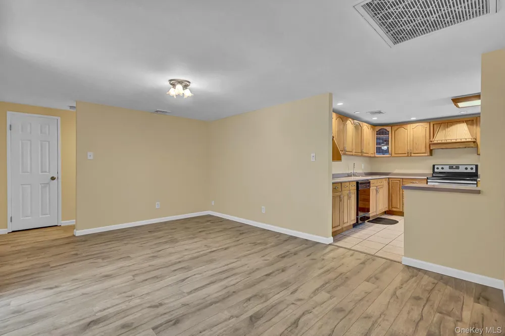 54 College Hills Drive Farmingville, NY 11738
