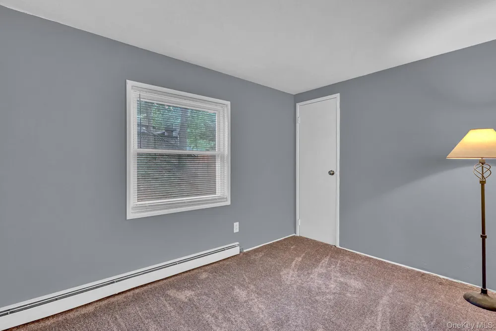 54 College Hills Drive Farmingville, NY 11738