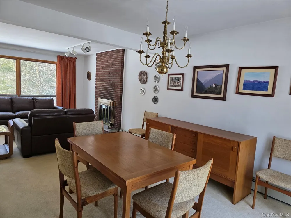94 Whangtown Road Carmel, NY 10512