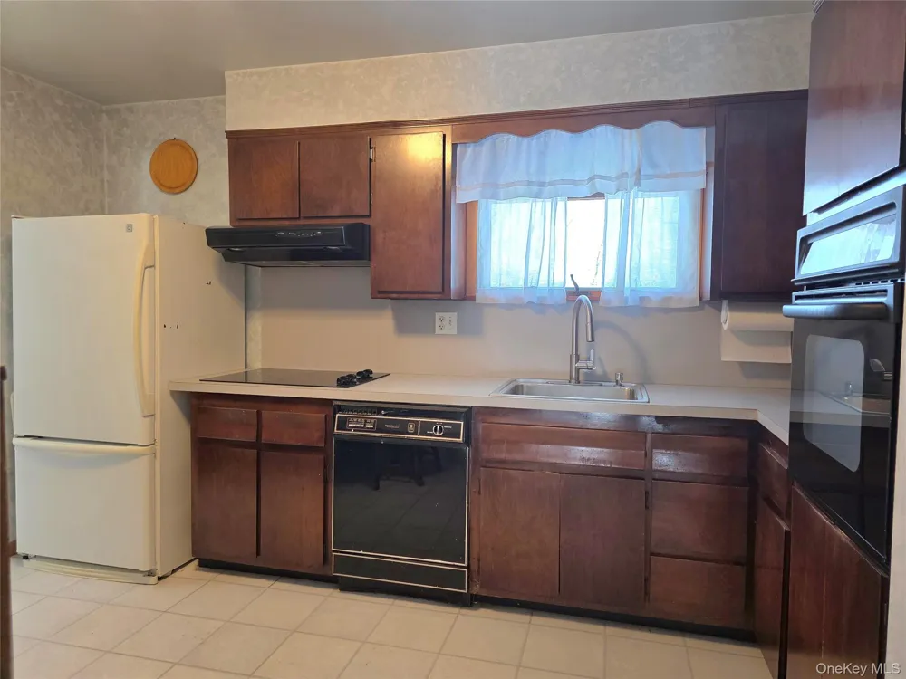 94 Whangtown Road Carmel, NY 10512
