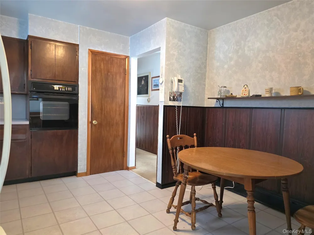 94 Whangtown Road Carmel, NY 10512