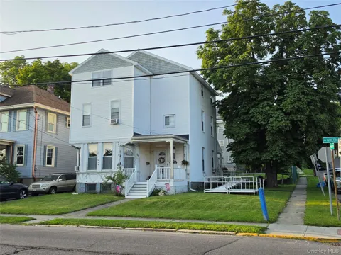 83 Green Street