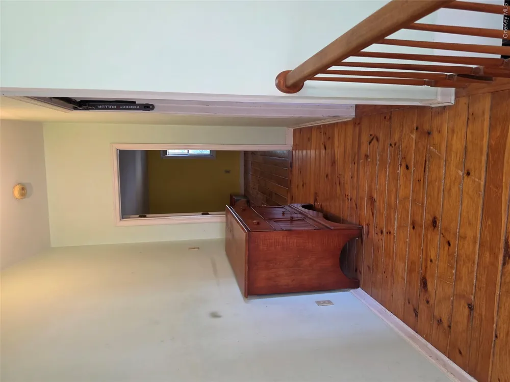 83 Green Street Hudson, NY 12534