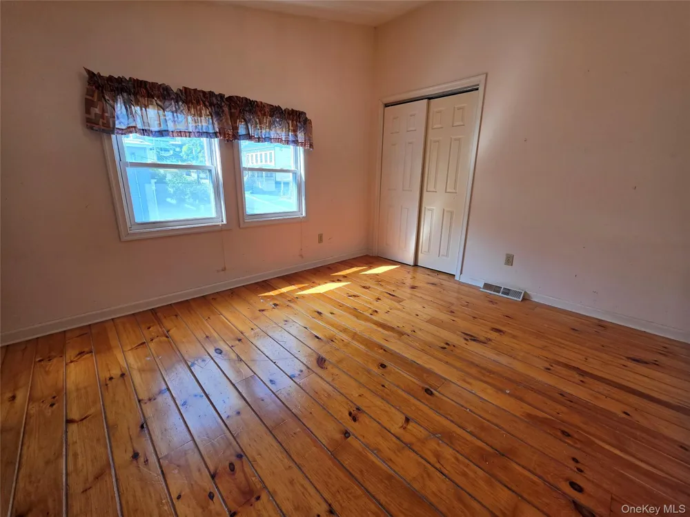 83 Green Street Hudson, NY 12534