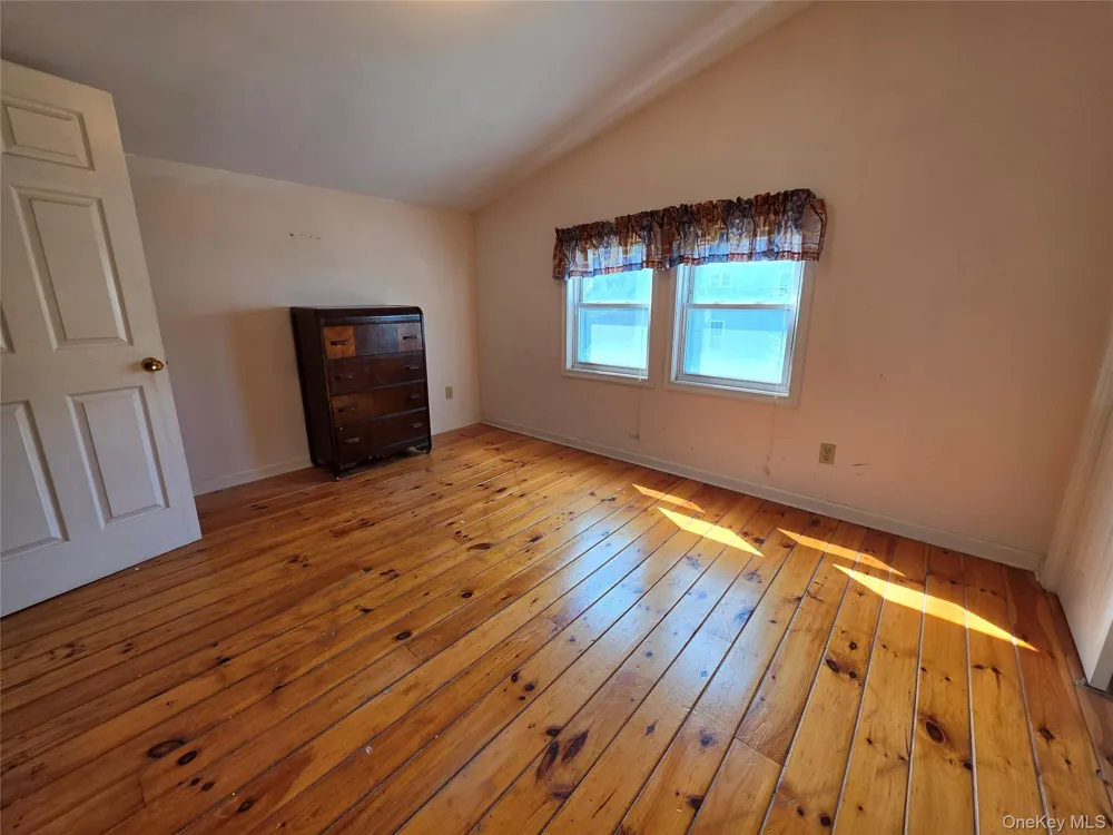 83 Green Street Hudson, NY 12534