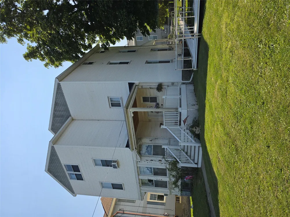 83 Green Street Hudson, NY 12534