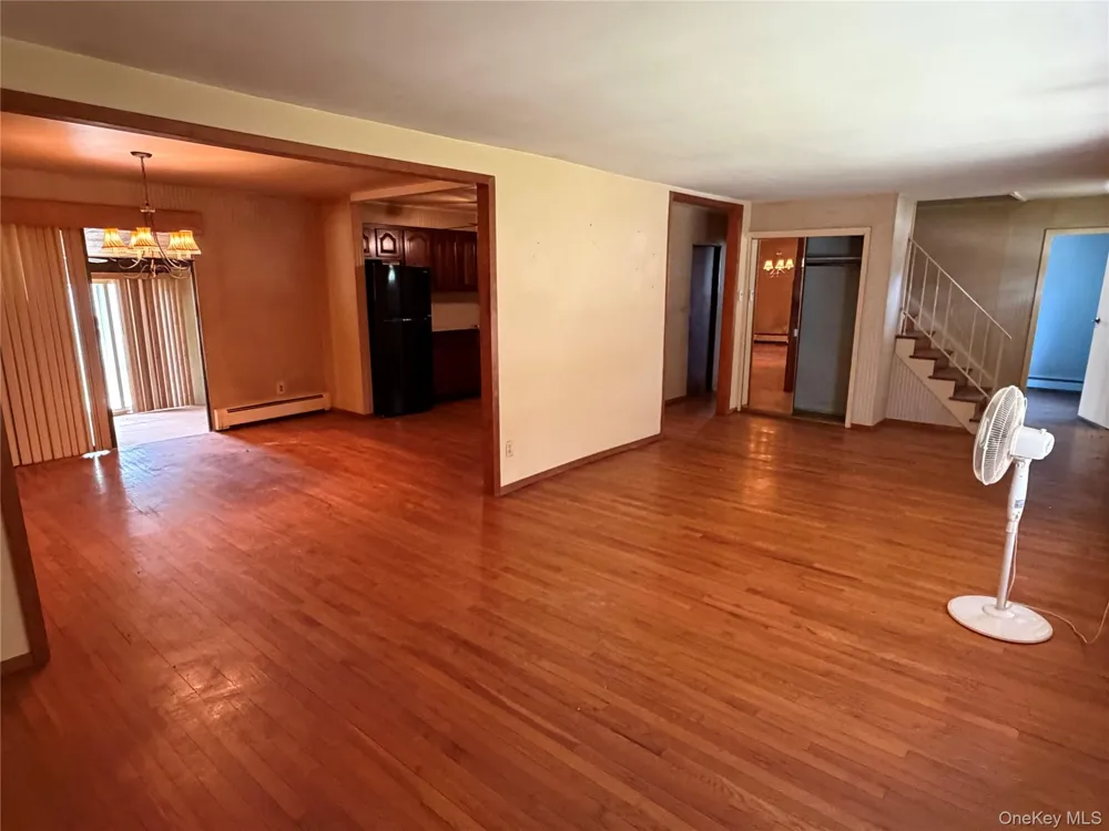 30 Bayview Avenue Bayport, NY 11705