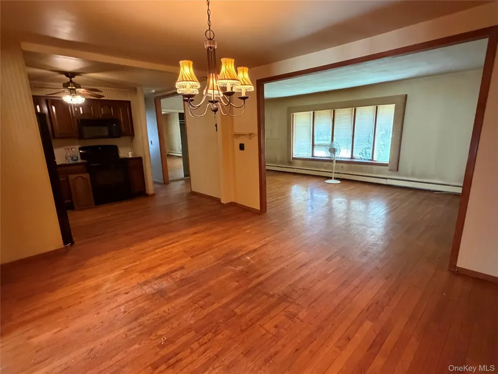 30 Bayview Avenue Bayport, NY 11705