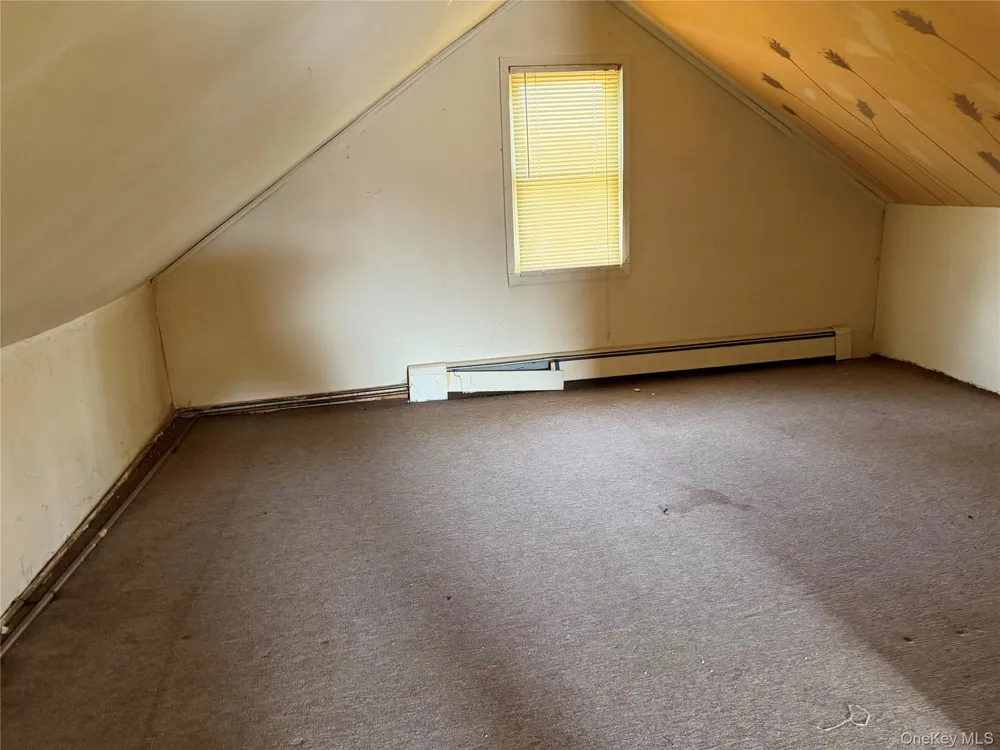 30 Bayview Avenue Bayport, NY 11705