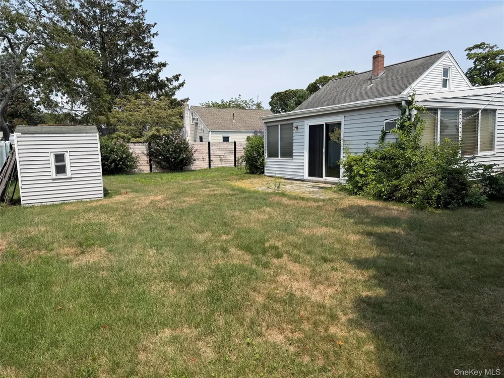 30 Bayview Avenue Bayport, NY 11705