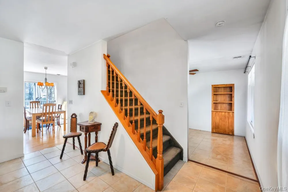 32 Prince Road Rocky Point, NY 11778