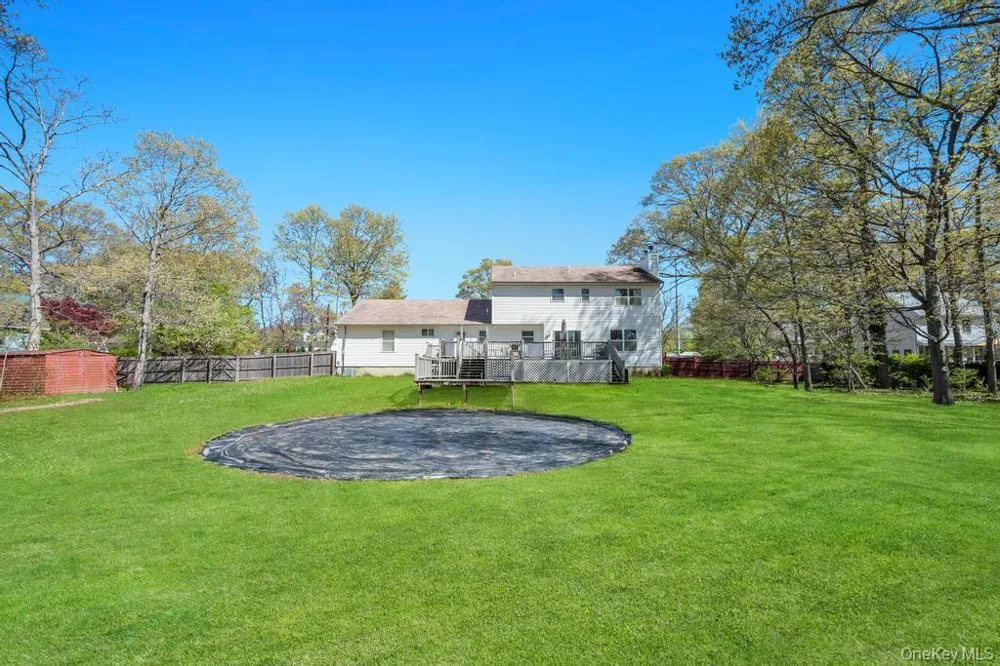32 Prince Road Rocky Point, NY 11778