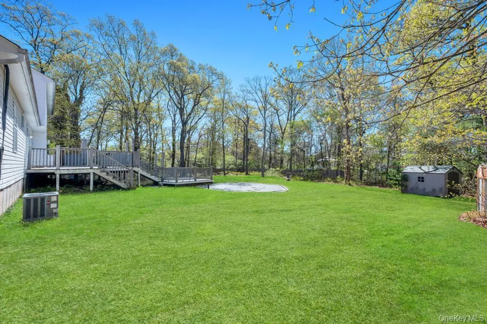 32 Prince Road Rocky Point, NY 11778