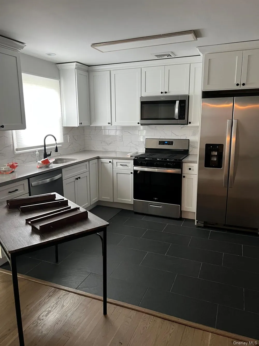 822 9th Street West Babylon, NY 11704