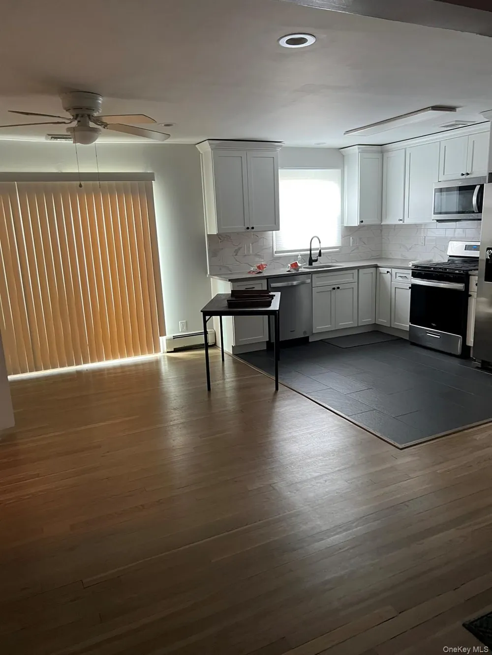 822 9th Street West Babylon, NY 11704