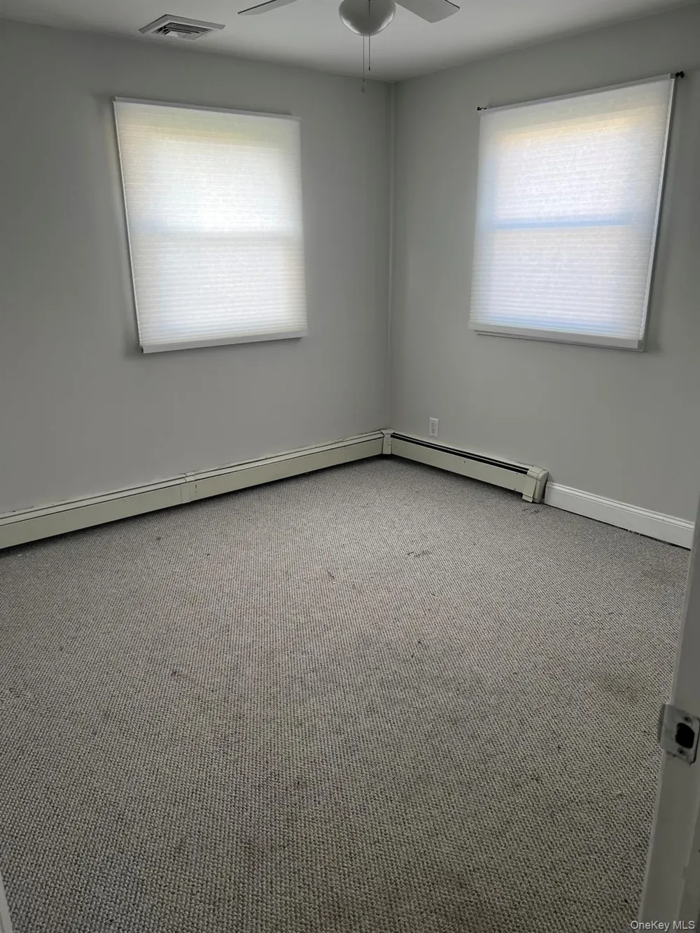822 9th Street West Babylon, NY 11704