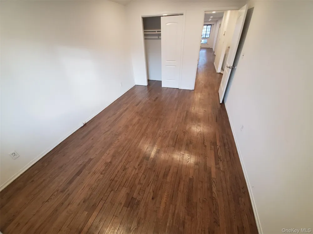 81-18 138th Street #3 Jamaica, NY 11435