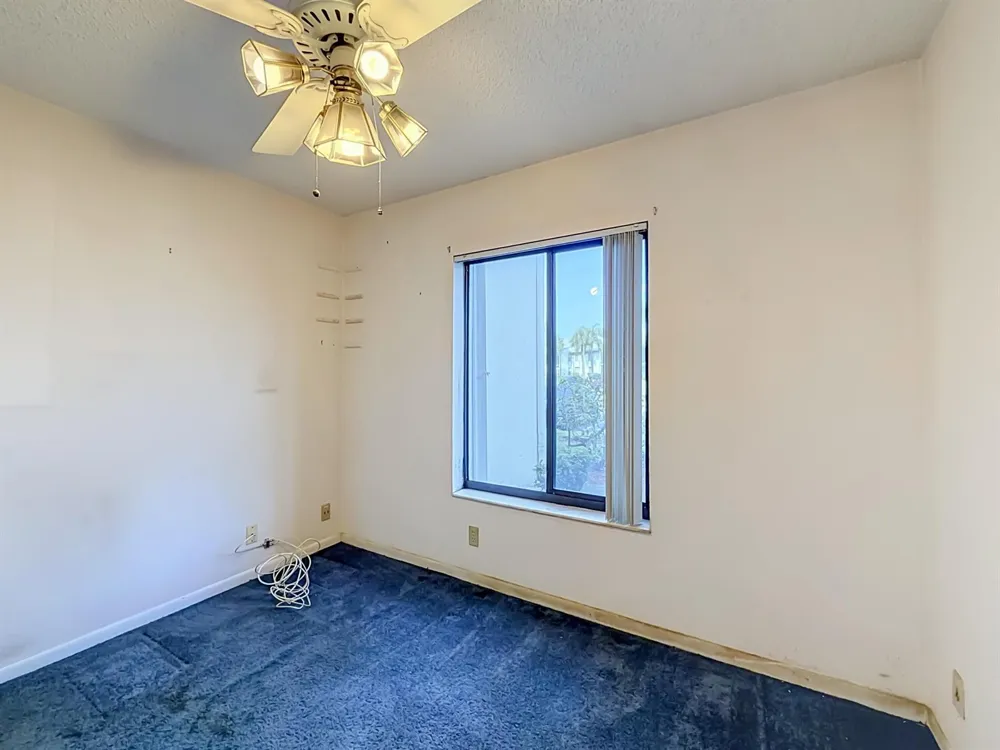 1104 GREEN PINE #E1 West Palm Beach, FL 33409