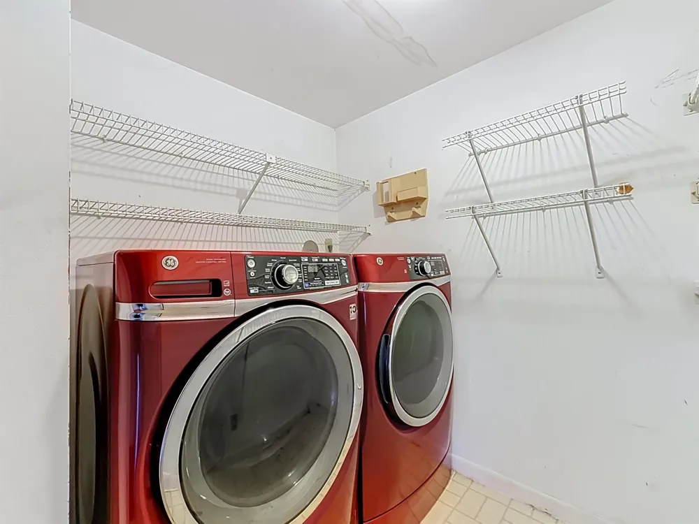 1104 GREEN PINE #E1 West Palm Beach, FL 33409
