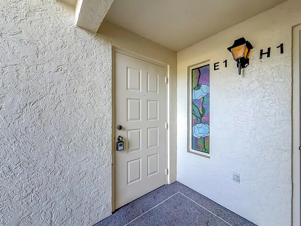 1104 GREEN PINE #E1 West Palm Beach, FL 33409