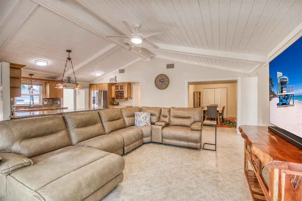 461 NW 47th Avenue Deerfield Beach, FL 33442