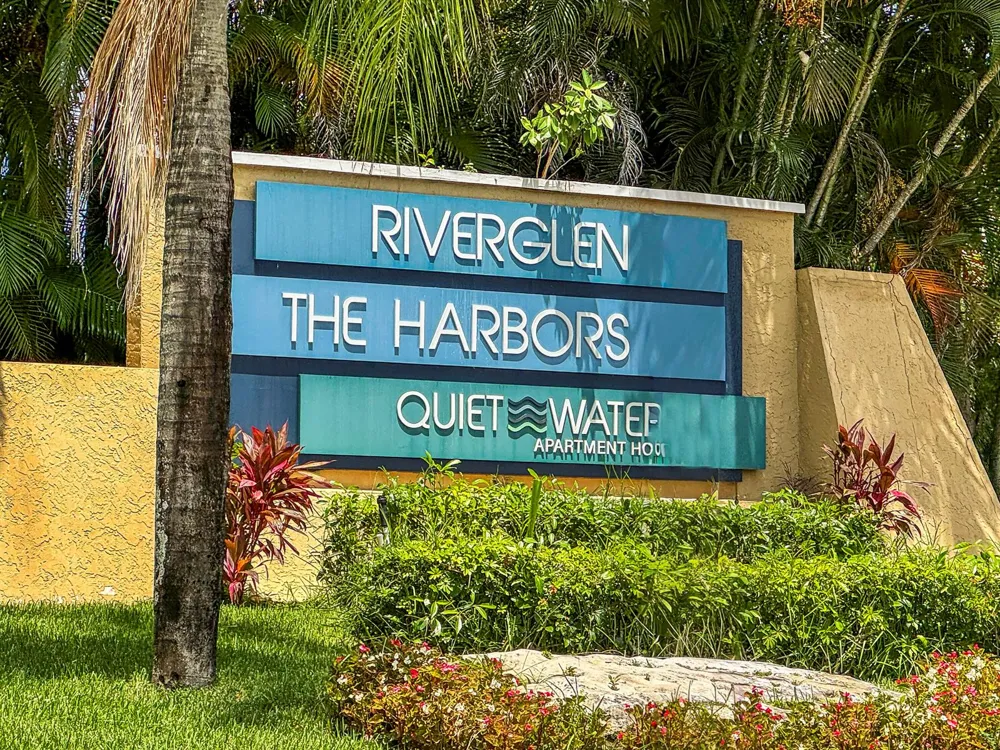 461 NW 47th Avenue Deerfield Beach, FL 33442
