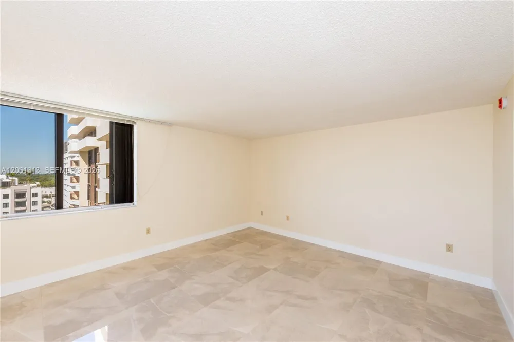 600 Biltmore Way #1014 Coral Gables, FL 33134