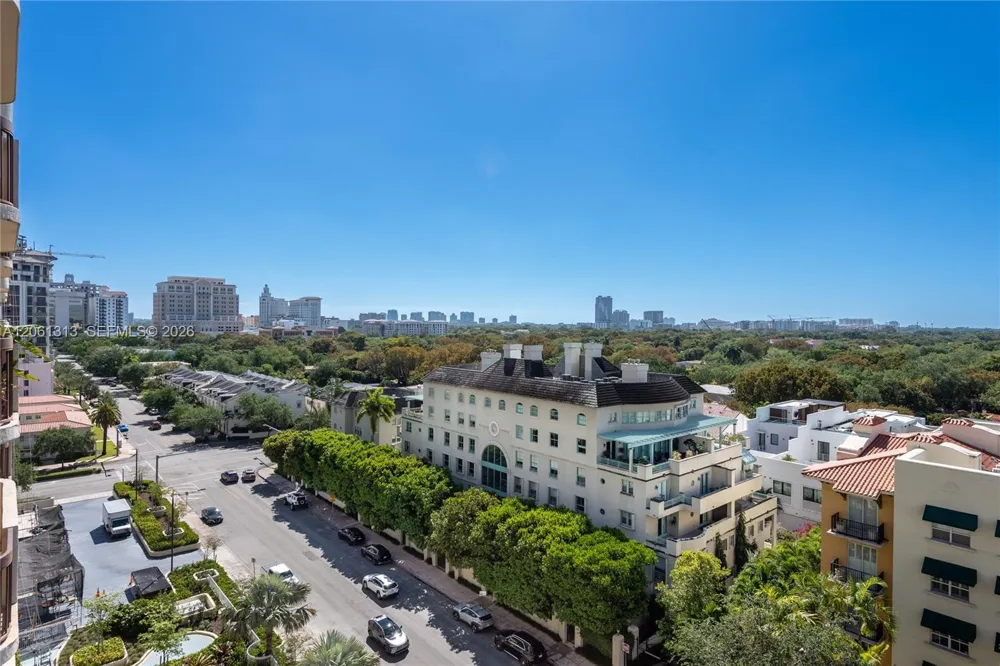 600 Biltmore Way #1014 Coral Gables, FL 33134